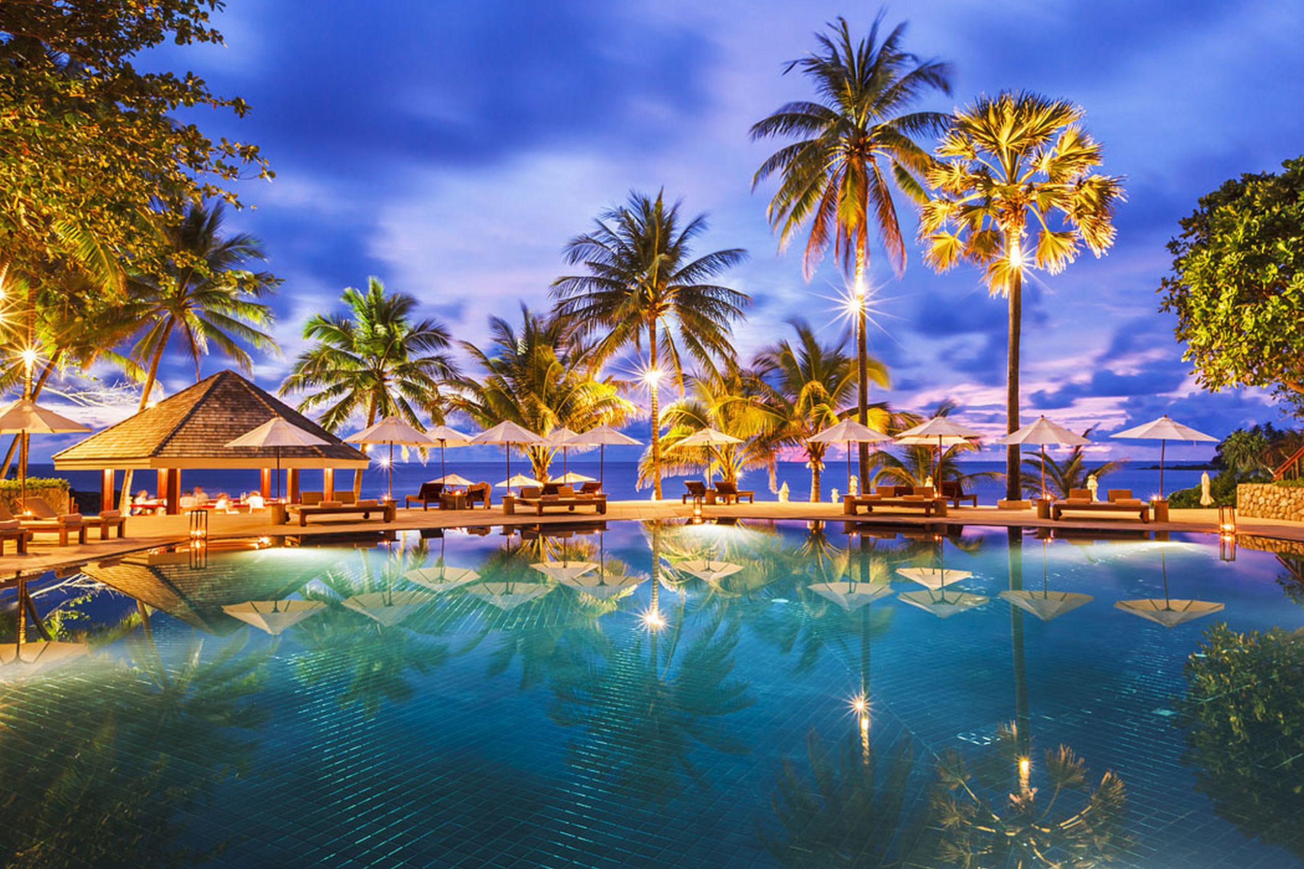 Hotel The Surin Phuket Esterno foto