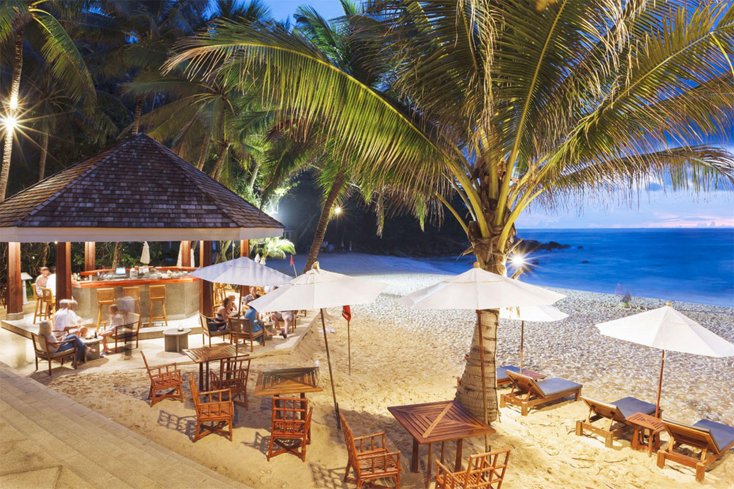 Hotel The Surin Phuket Esterno foto