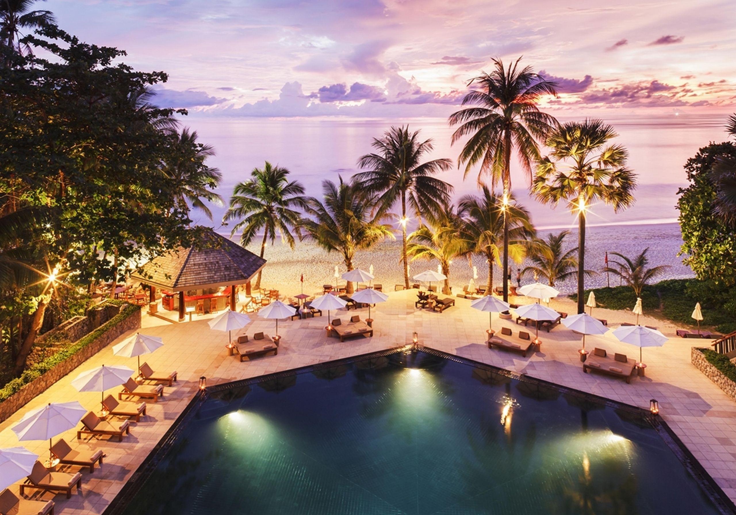 Hotel The Surin Phuket Esterno foto