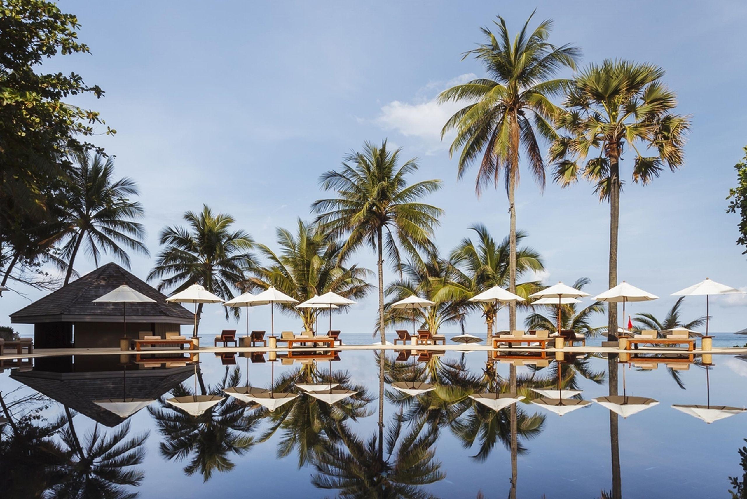 Hotel The Surin Phuket Esterno foto
