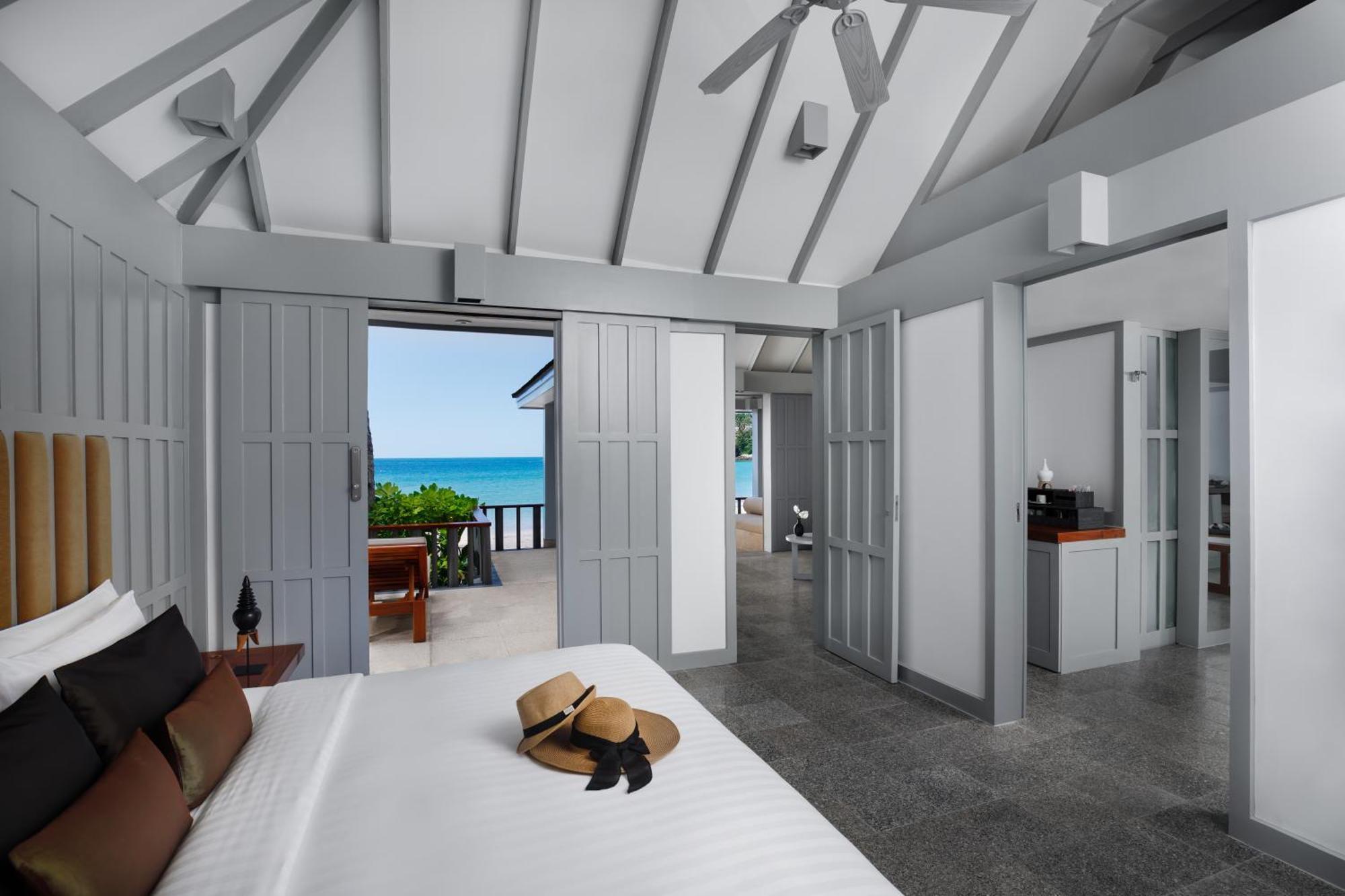 Hotel The Surin Phuket Esterno foto