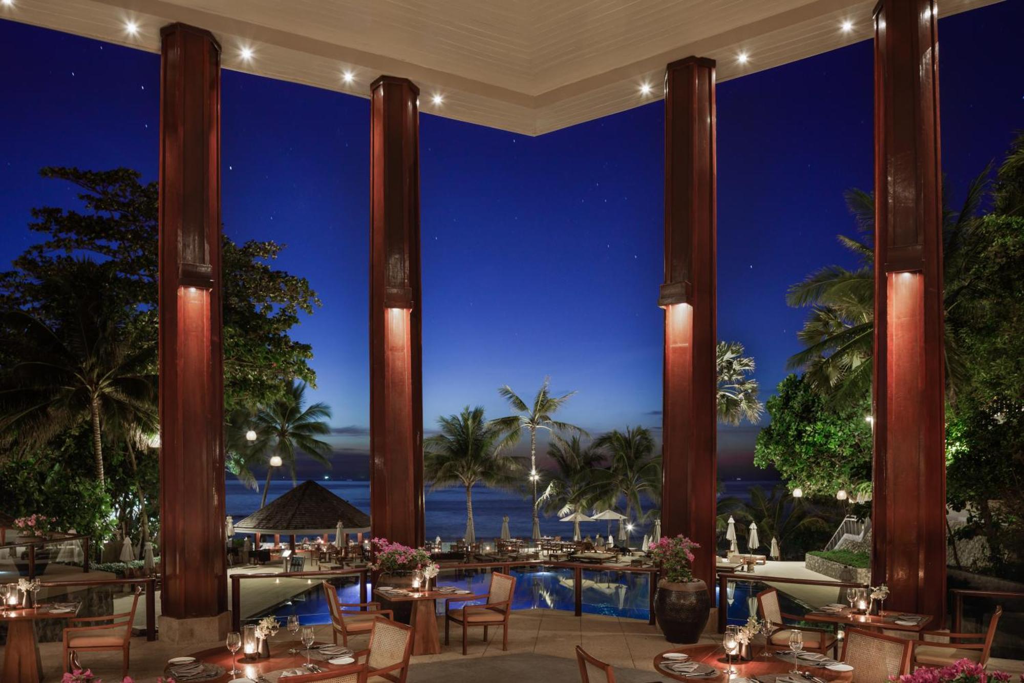 Hotel The Surin Phuket Esterno foto